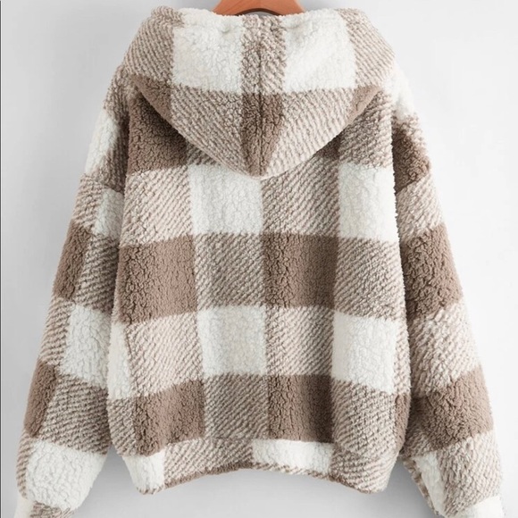 Shein checkered hoodie - Picture 8 of 9